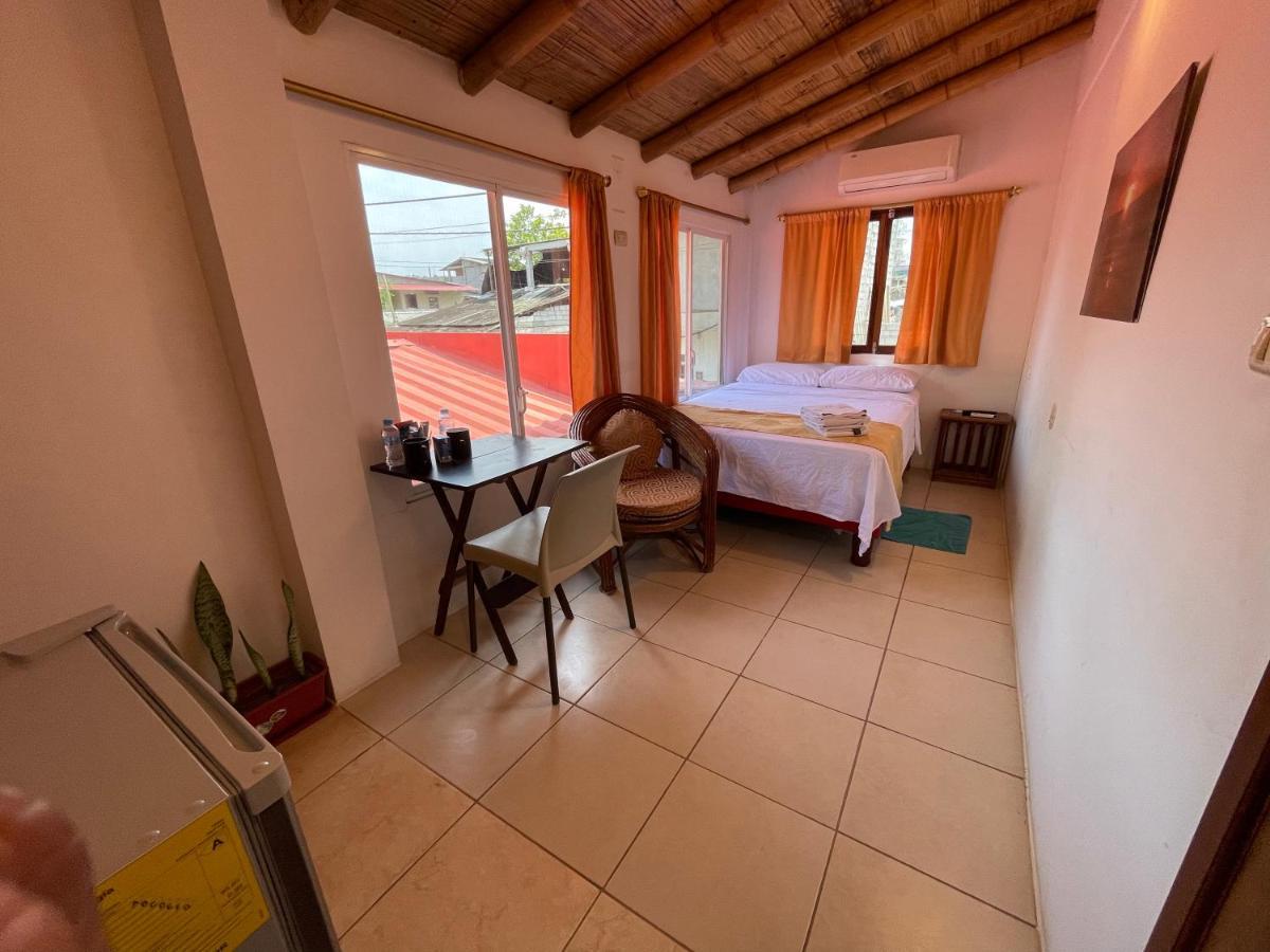 La Casa Naranja Bed And Breakfast Olon Exterior photo